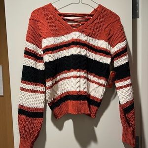 Small size sweater, with very soft fabric. Never used, still has the tag